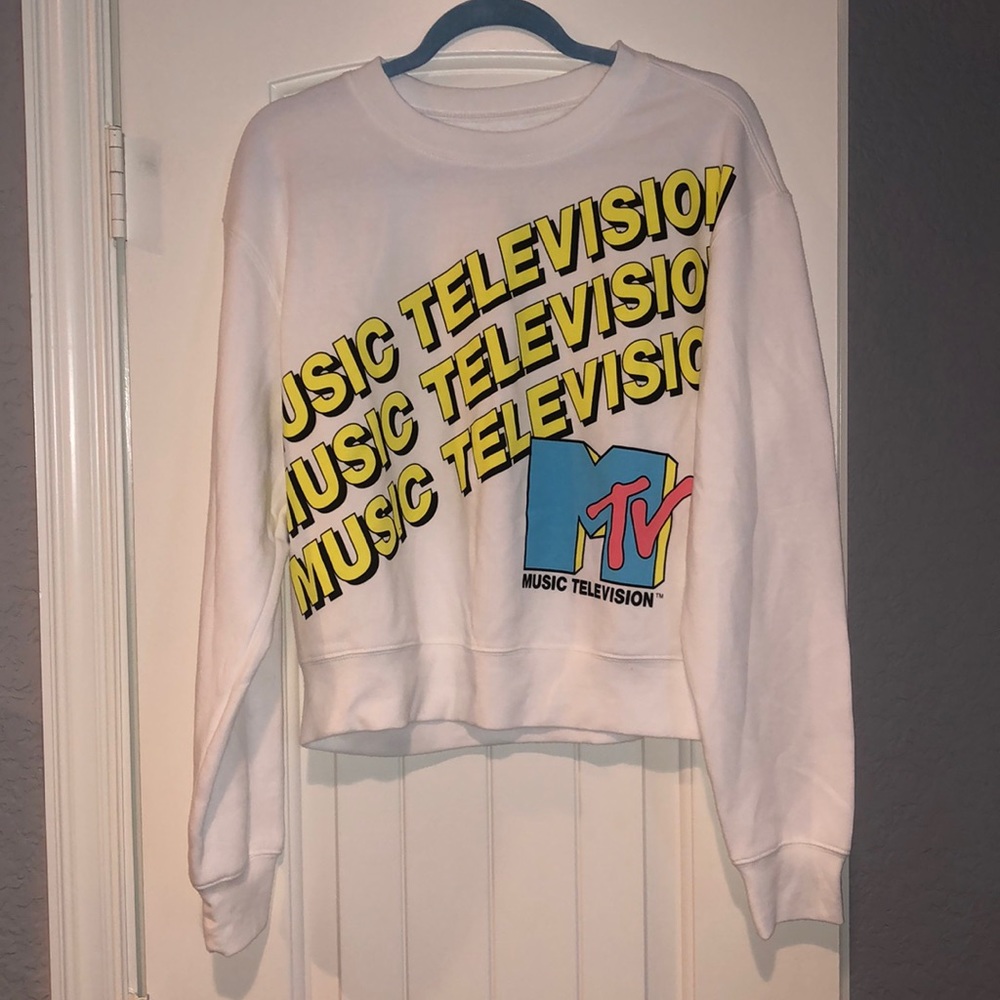 MTV Cropped crew neck